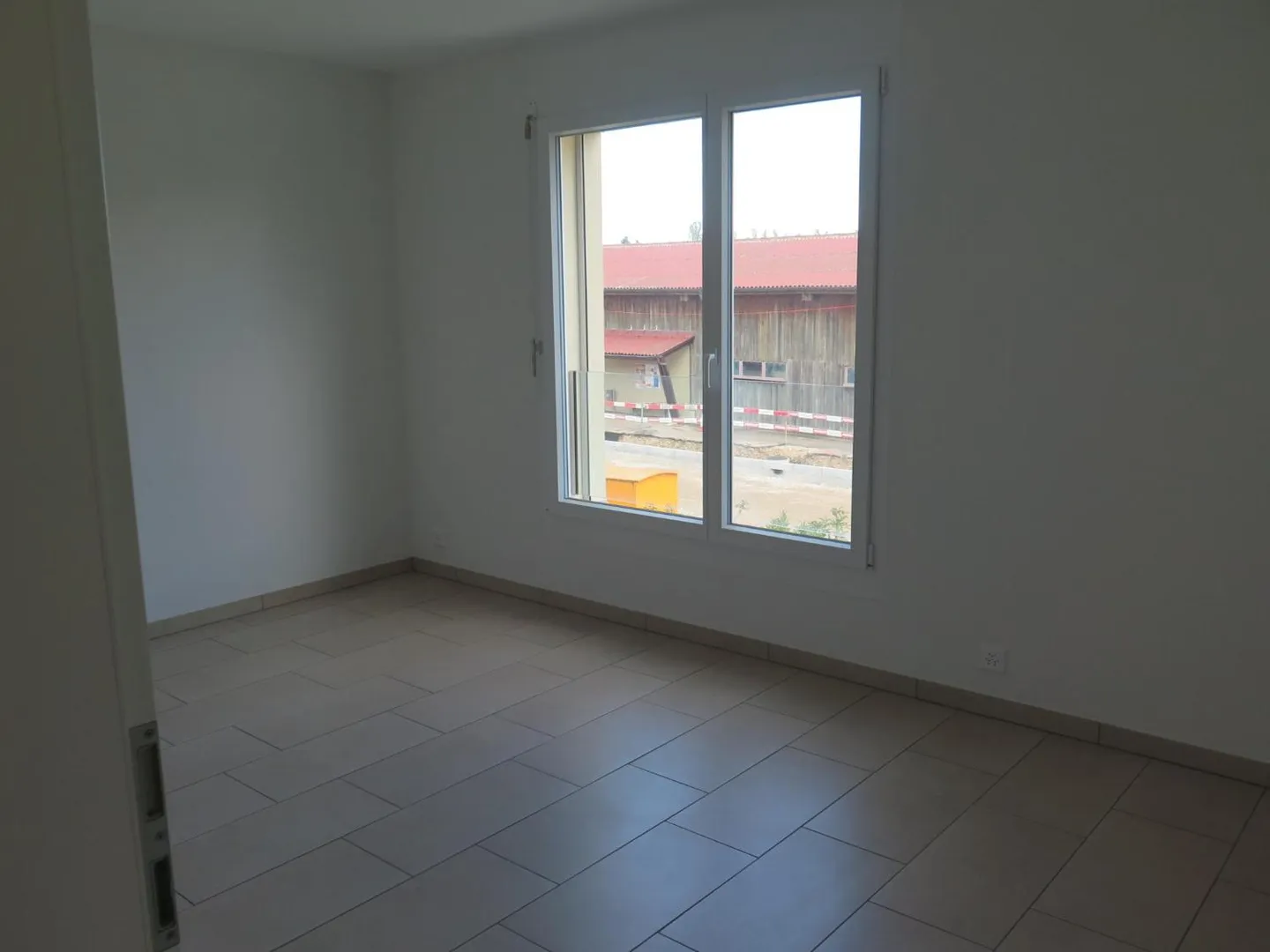 Charmante Wohnung in Chavannes - Foto 13 von 13