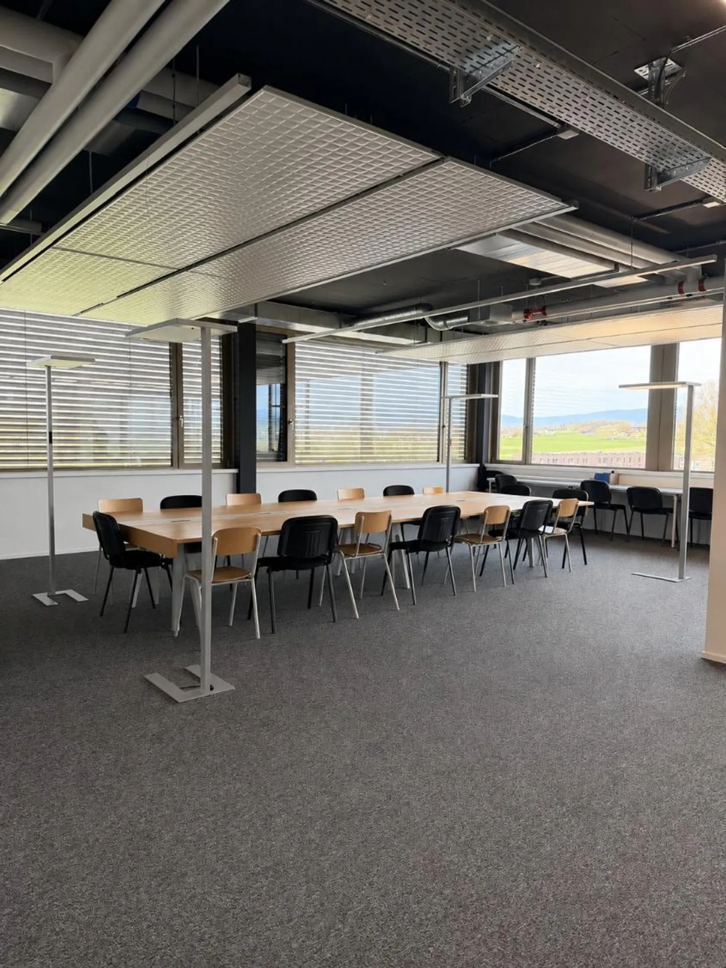 Uffici in affitto, spazi modulari da 270 m² a 1'900 m² a Saint-Aubin (Broye, FR) - Foto 5 di 8