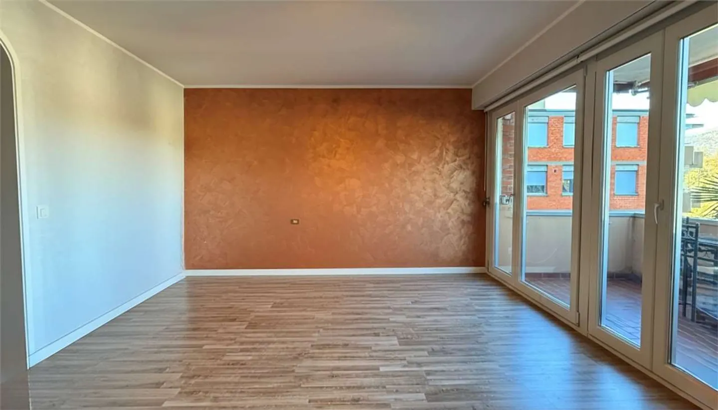 Appartement Charmant avec Vue sur le Lac - Photo 4 sur 23