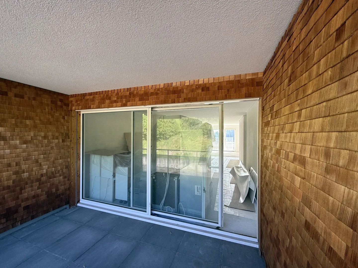 Geräumige Wohnung mit Terrasse - Foto 6 von 13