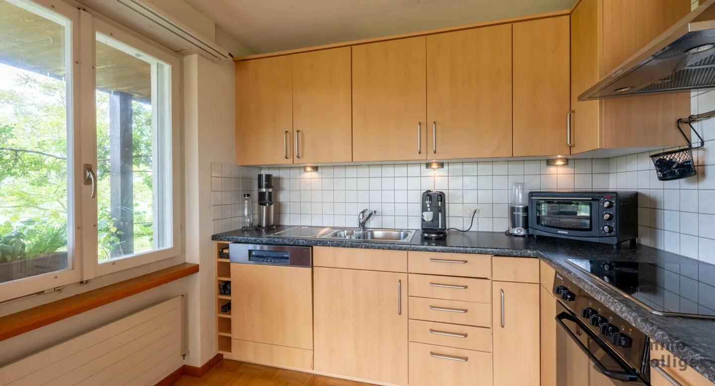 Charmantes Familienhaus mit Aussicht - Foto 3 von 13