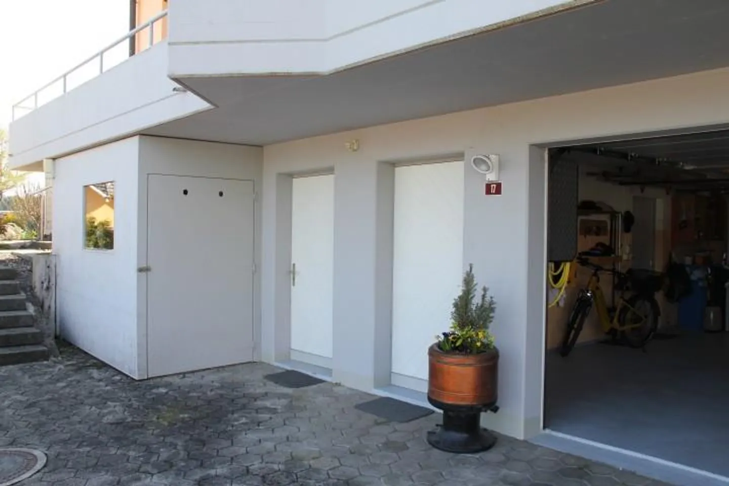 Casa unifamiliare di 7,5 stanze - in un tranquillo quartiere residenziale in posizione perfetta - Foto 4 di 26