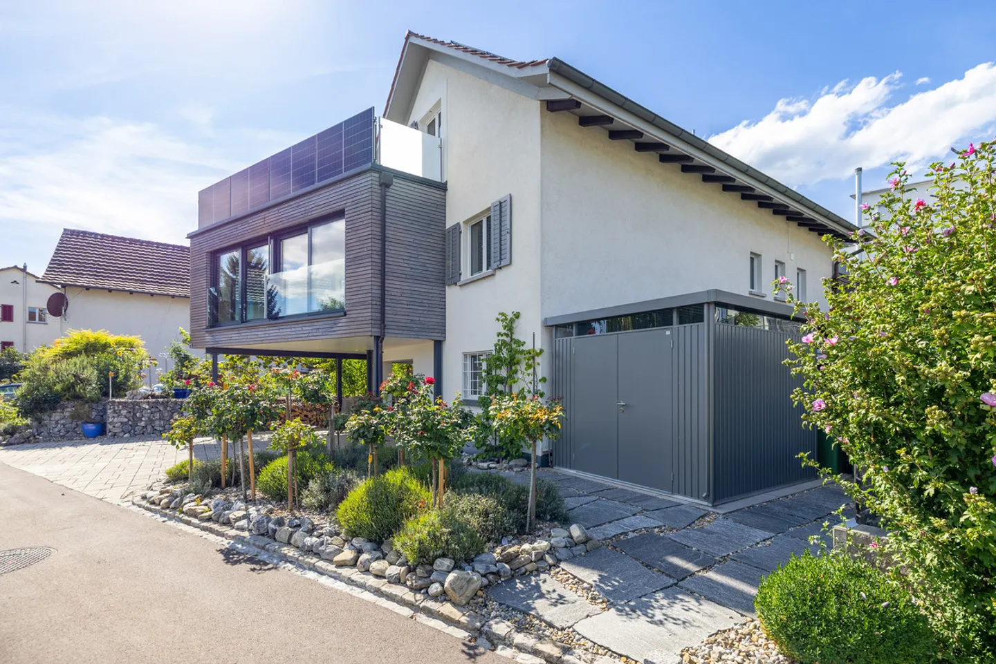 Exklusives Einfamilienhaus - Foto 1 von 13