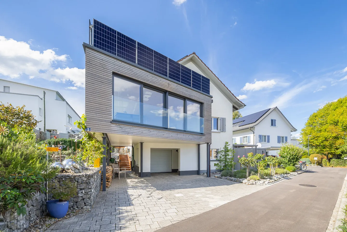 Exklusives Einfamilienhaus - Foto 2 von 13