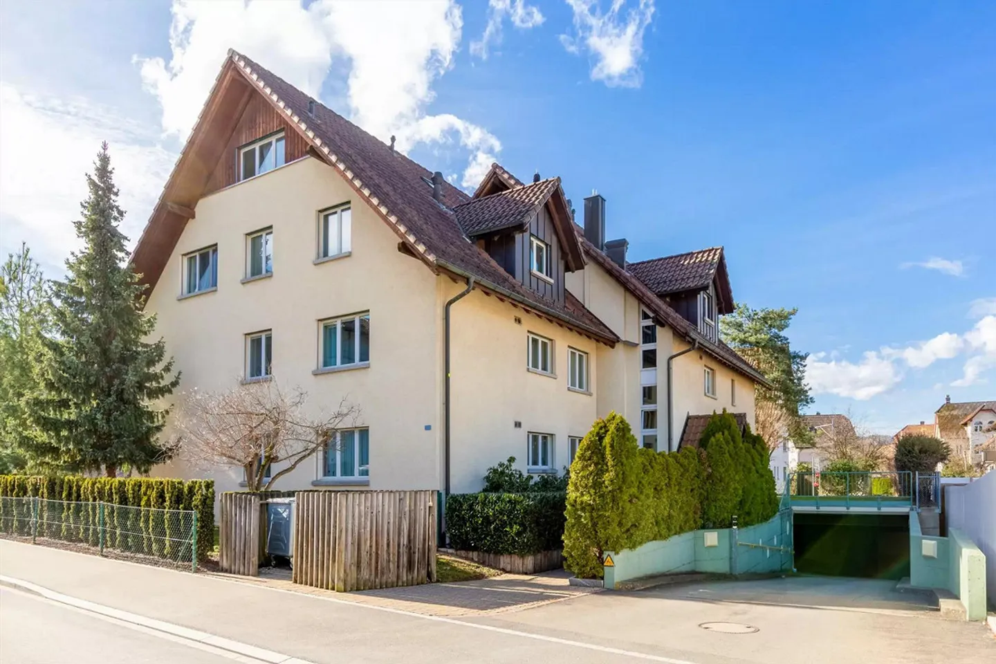 Charmante Wohnung in zentraler Lage - Foto 1 von 8