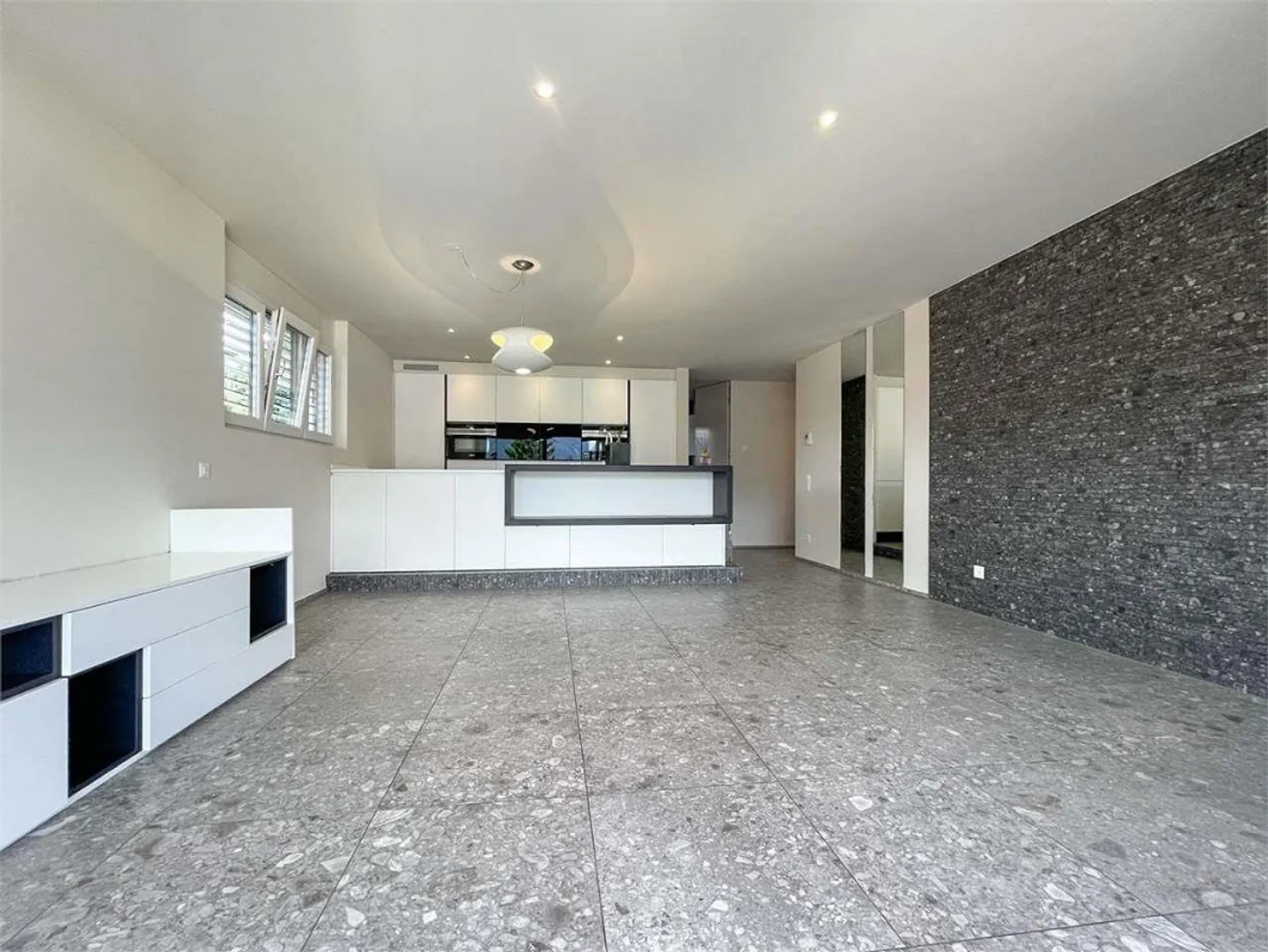 Apartment for sale - Photo 4 of 13