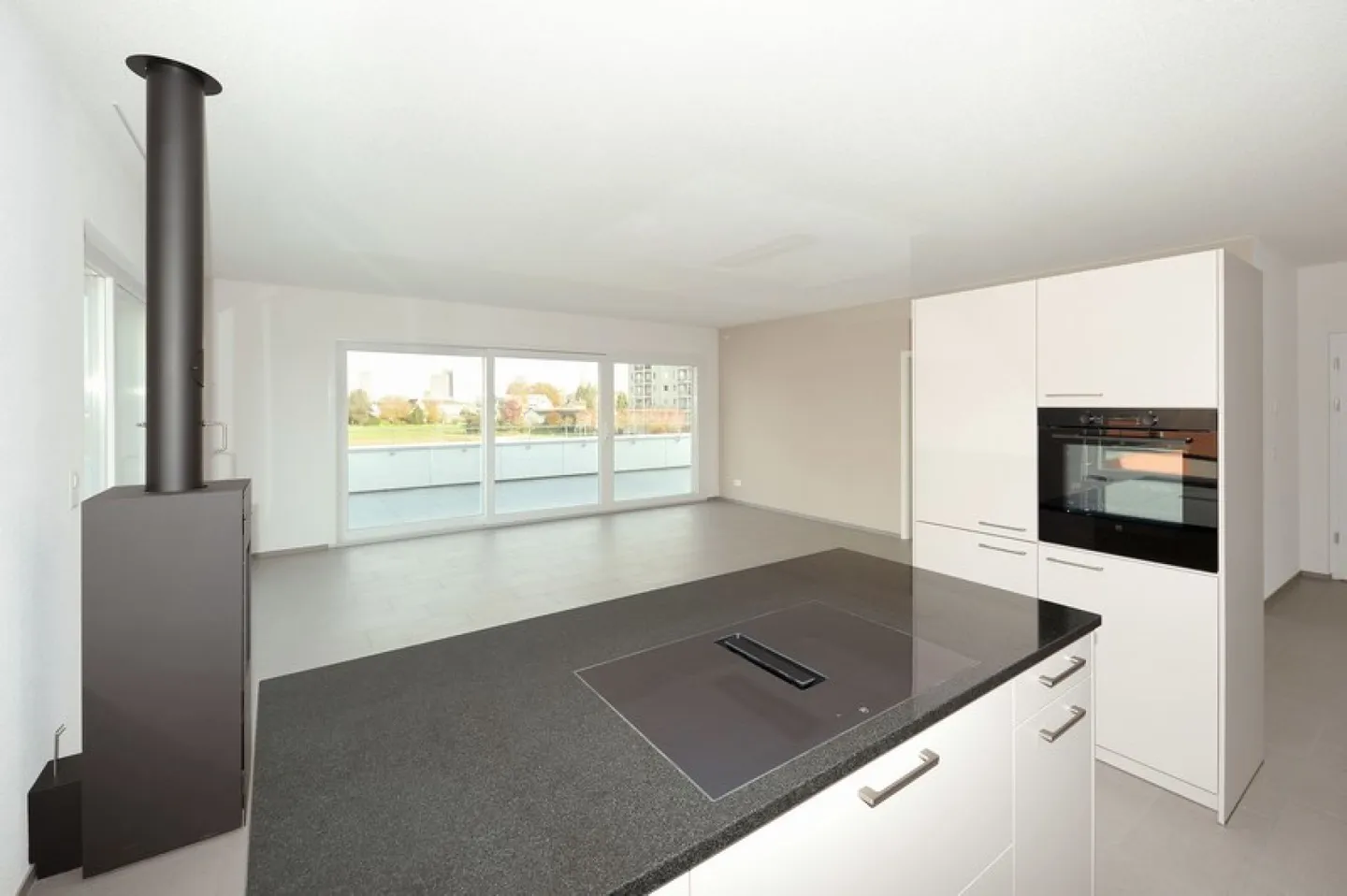 Appartamento attico sensazionale di 3,5 stanze - Foto 1 di 11