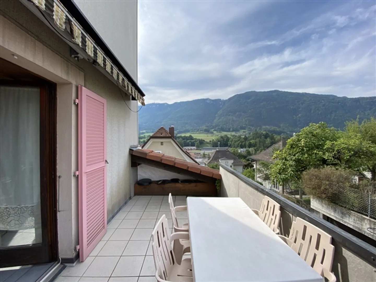 Charmante Wohnung mit Terrasse - Foto 3 von 8