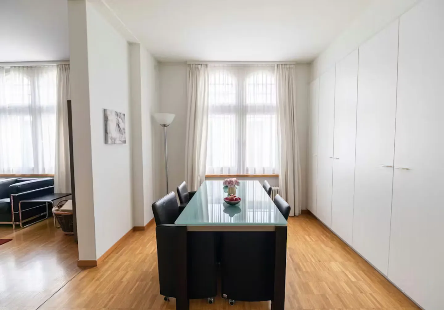 Charming Zurich Apartment - Photo 2 of 10