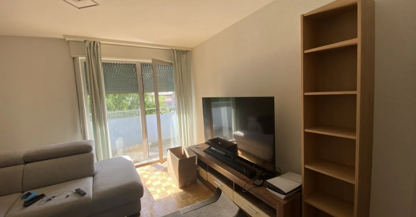 Charming 3.5-room apartment in Yverdon-les-Bains - Photo 3 of 6