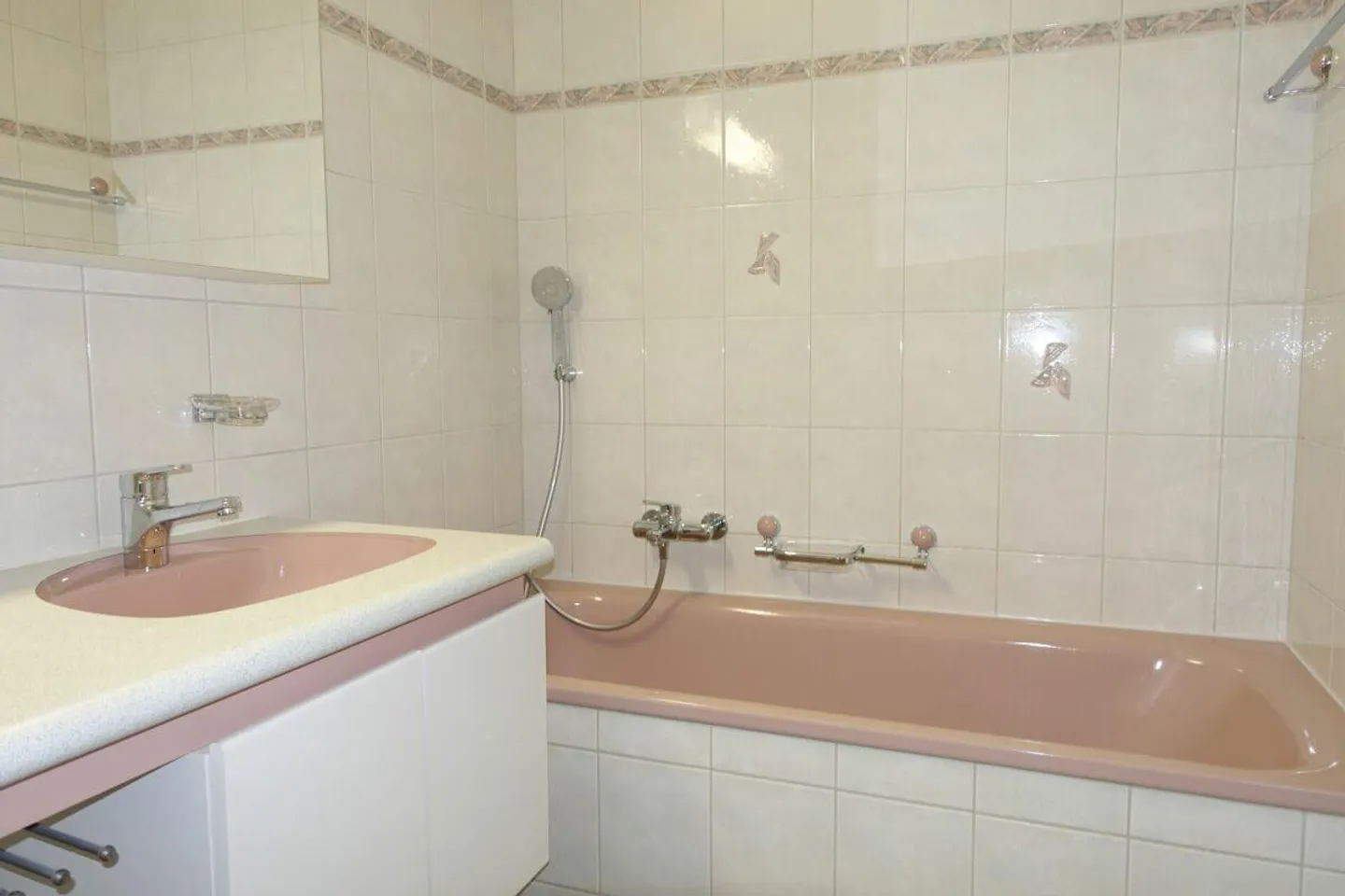 Appartement en copropriété de 3,5 pièces avec balcon et place de parking - Photo 15 sur 21
