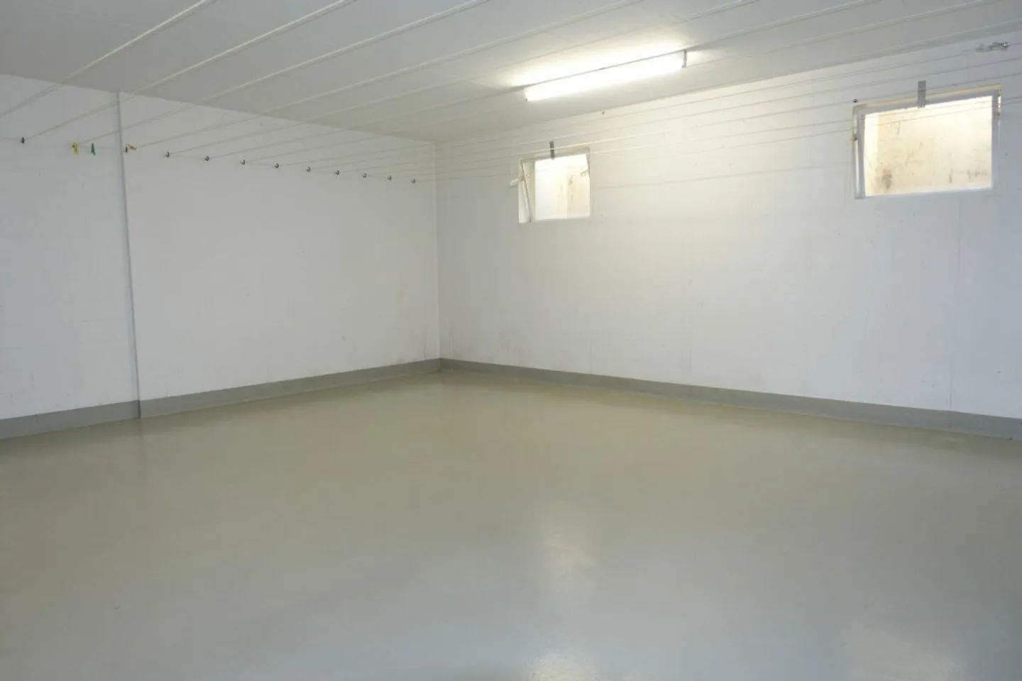 Appartement en copropriété de 3,5 pièces avec balcon et place de parking - Photo 17 sur 21