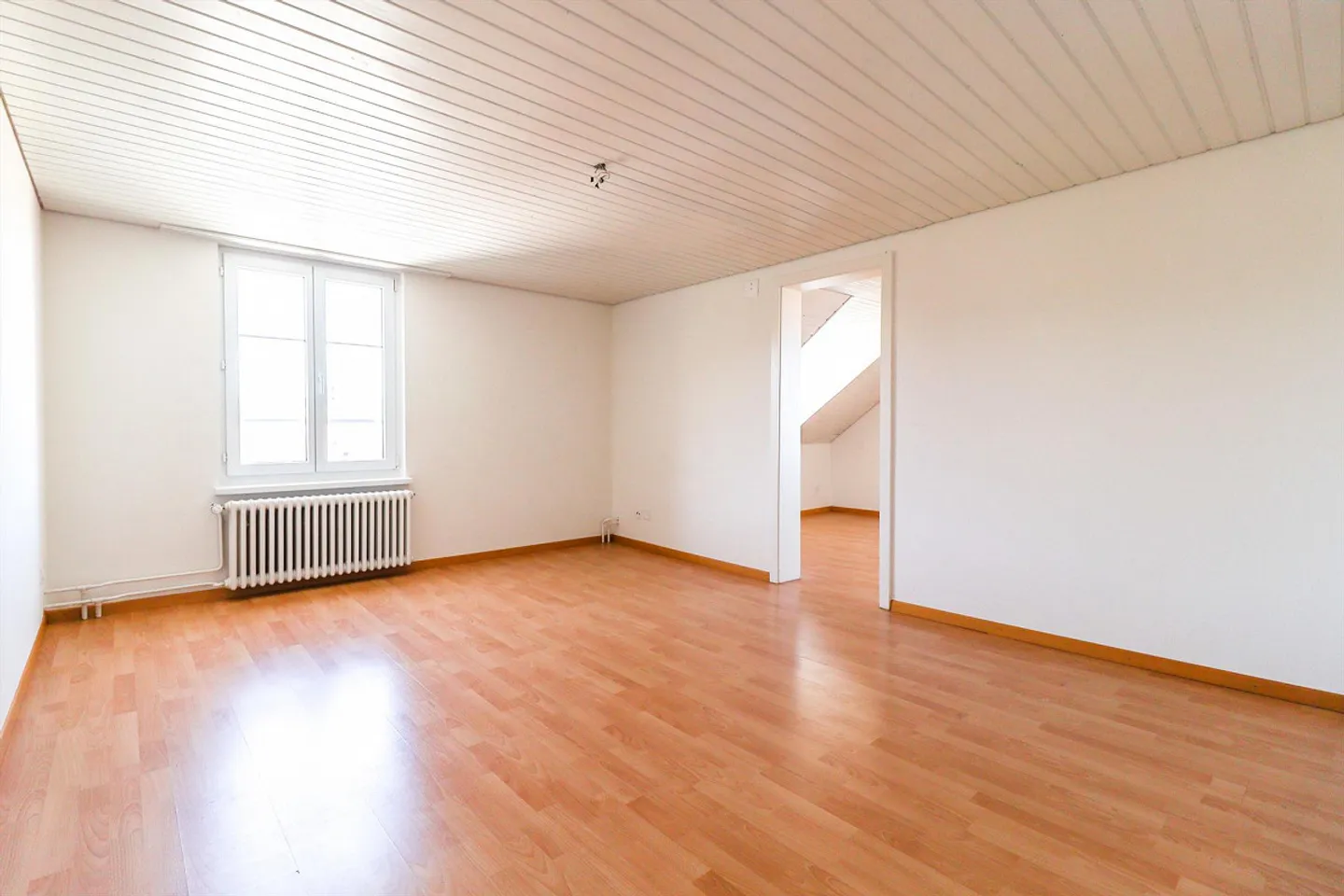 Attico di 3 stanze con vista mozzafiato - Foto 3 di 5