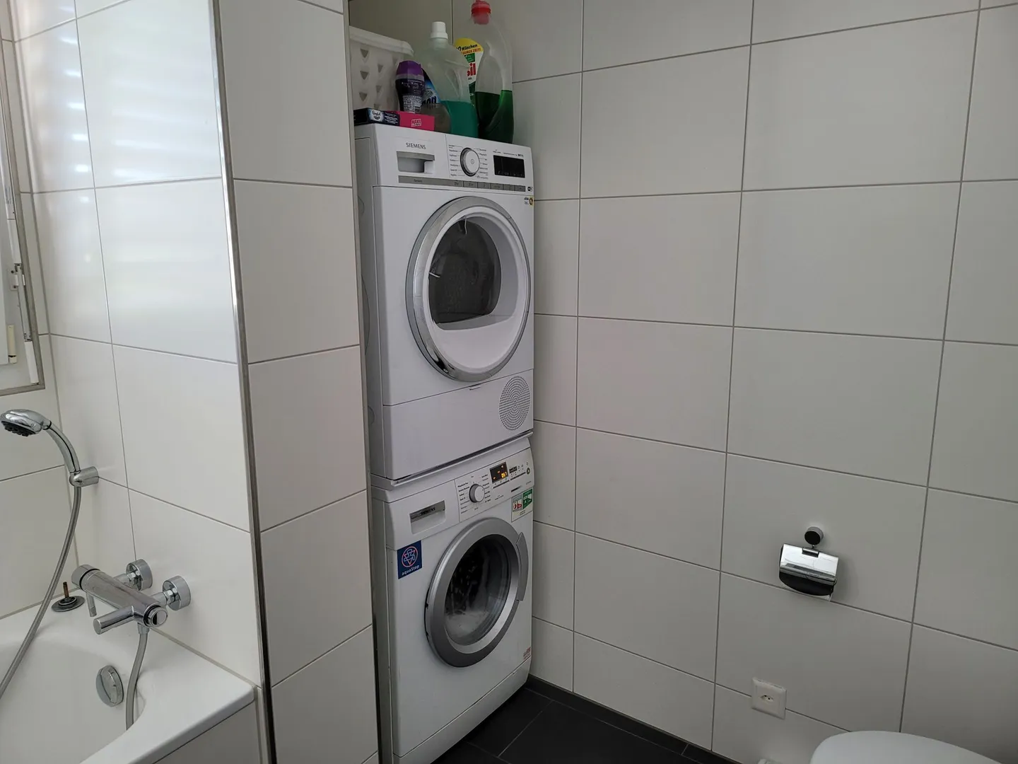 Appartement moderne de 4,5 pièces au rez-de-chaussée dans le centre du village - Photo 7 sur 9