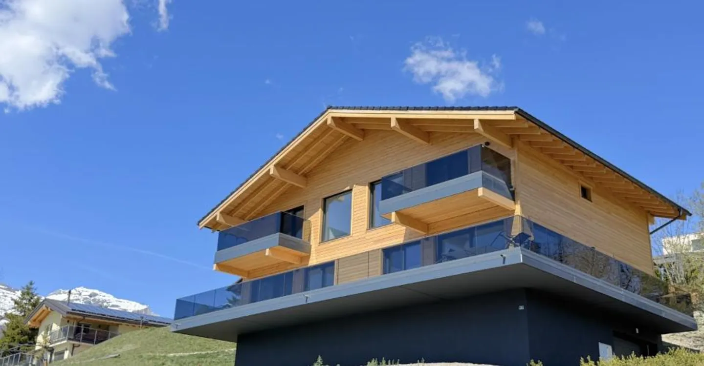 Chalet 6.5 rooms - Photo 1 of 13