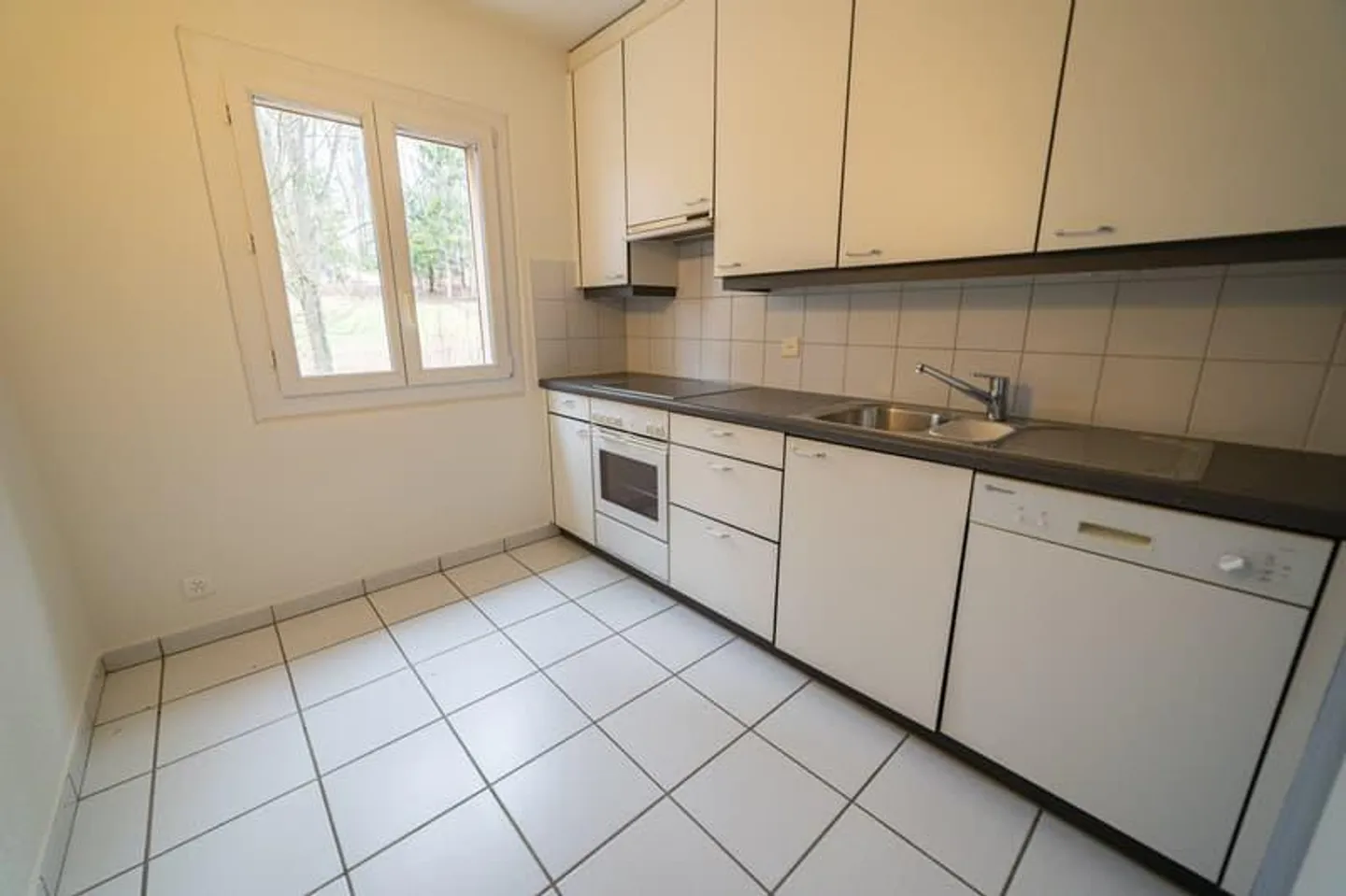 Charmante Wohnung mit Wintergarten - Foto 4 von 12