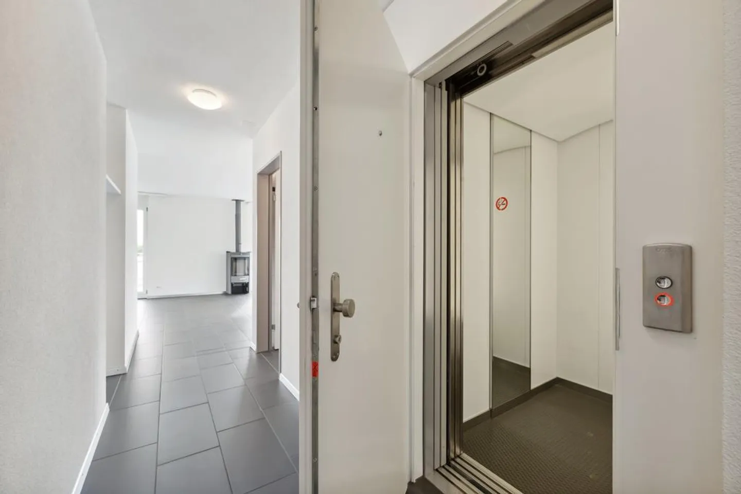 120 m2 penthouse apartment with large terrace - Welcome to Stein AG - Photo 2 of 12