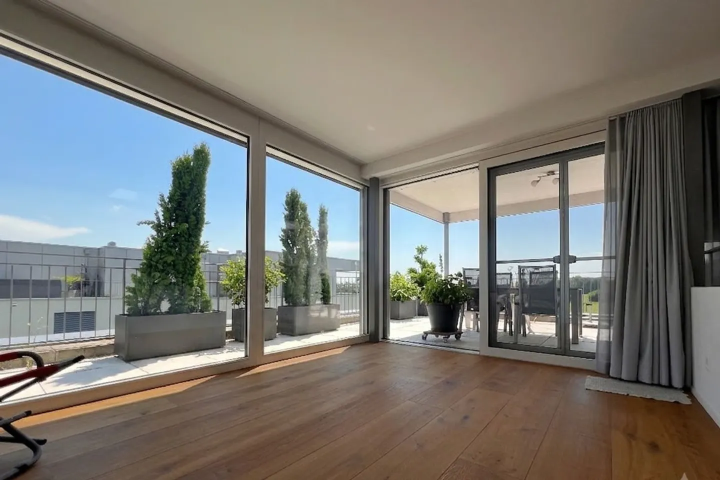Exclusive 4.5 Room Duplex Penthouse Apartment with Gallery - Photo 9 of 12