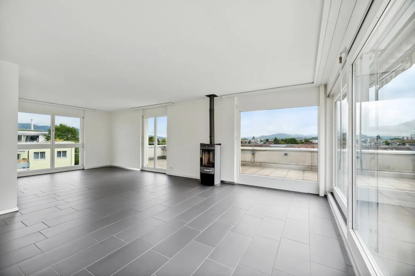 120 m2 penthouse apartment with large terrace - Welcome to Stein AG - Photo 4 of 12