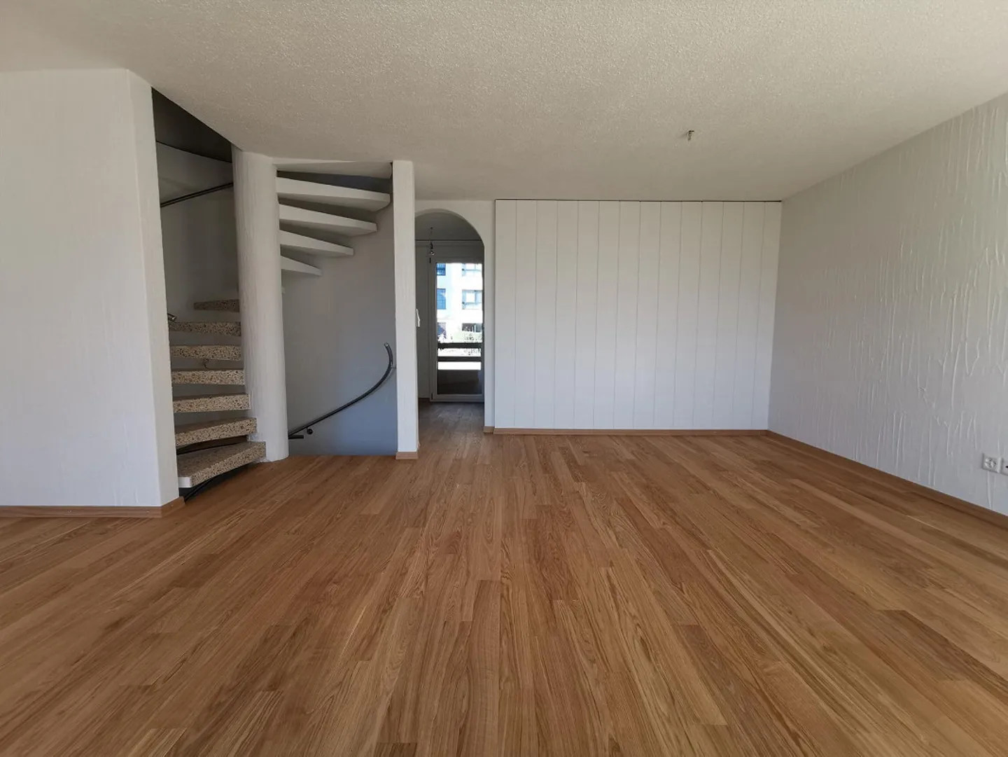 5.5 Room Terraced House with Mountain and Lake View - Photo 4 of 16