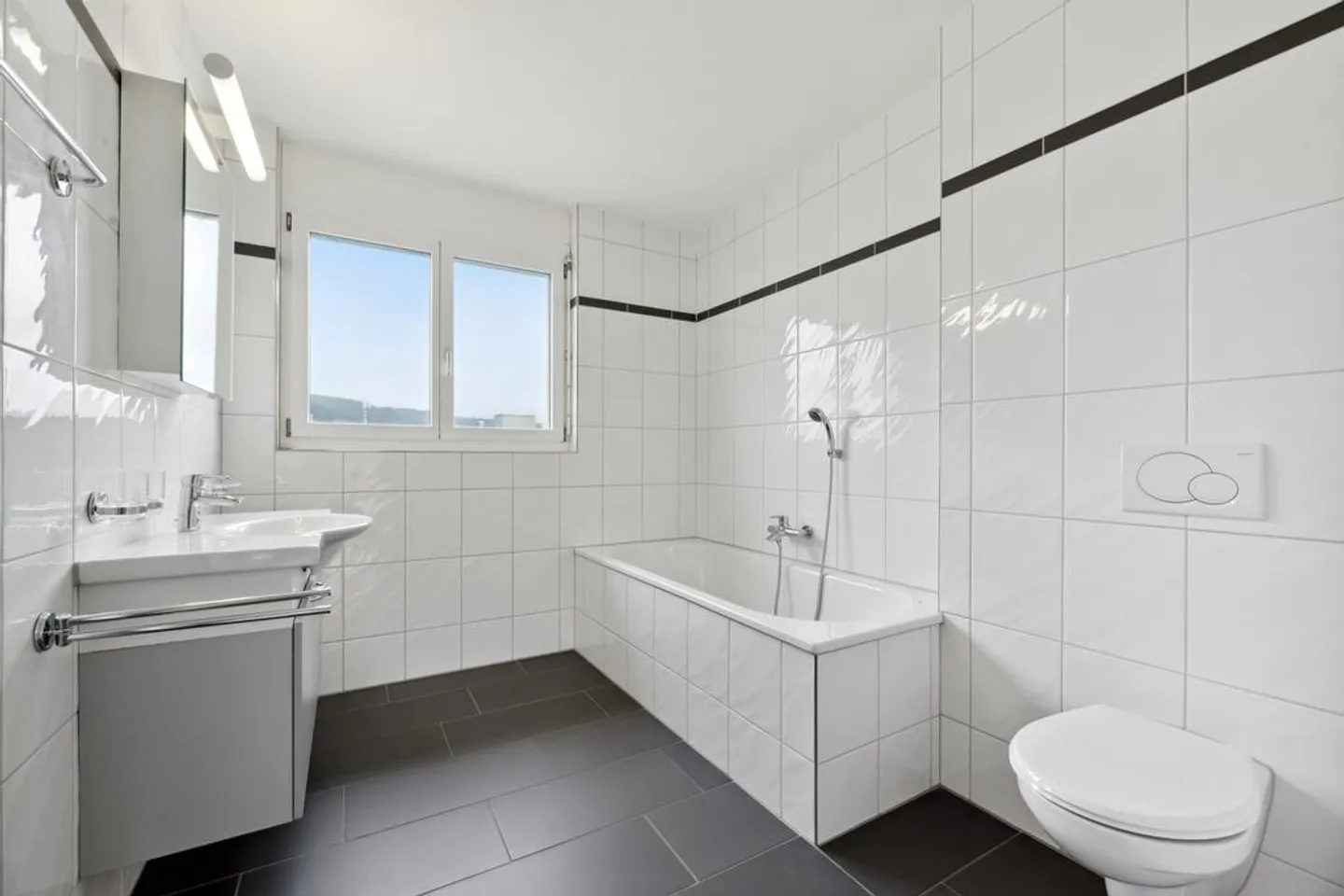 120 m2 penthouse apartment with large terrace - Welcome to Stein AG - Photo 11 of 12