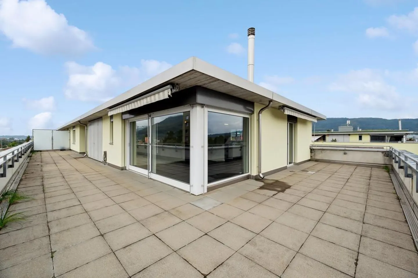 120 m2 penthouse apartment with large terrace - Welcome to Stein AG - Photo 12 of 12