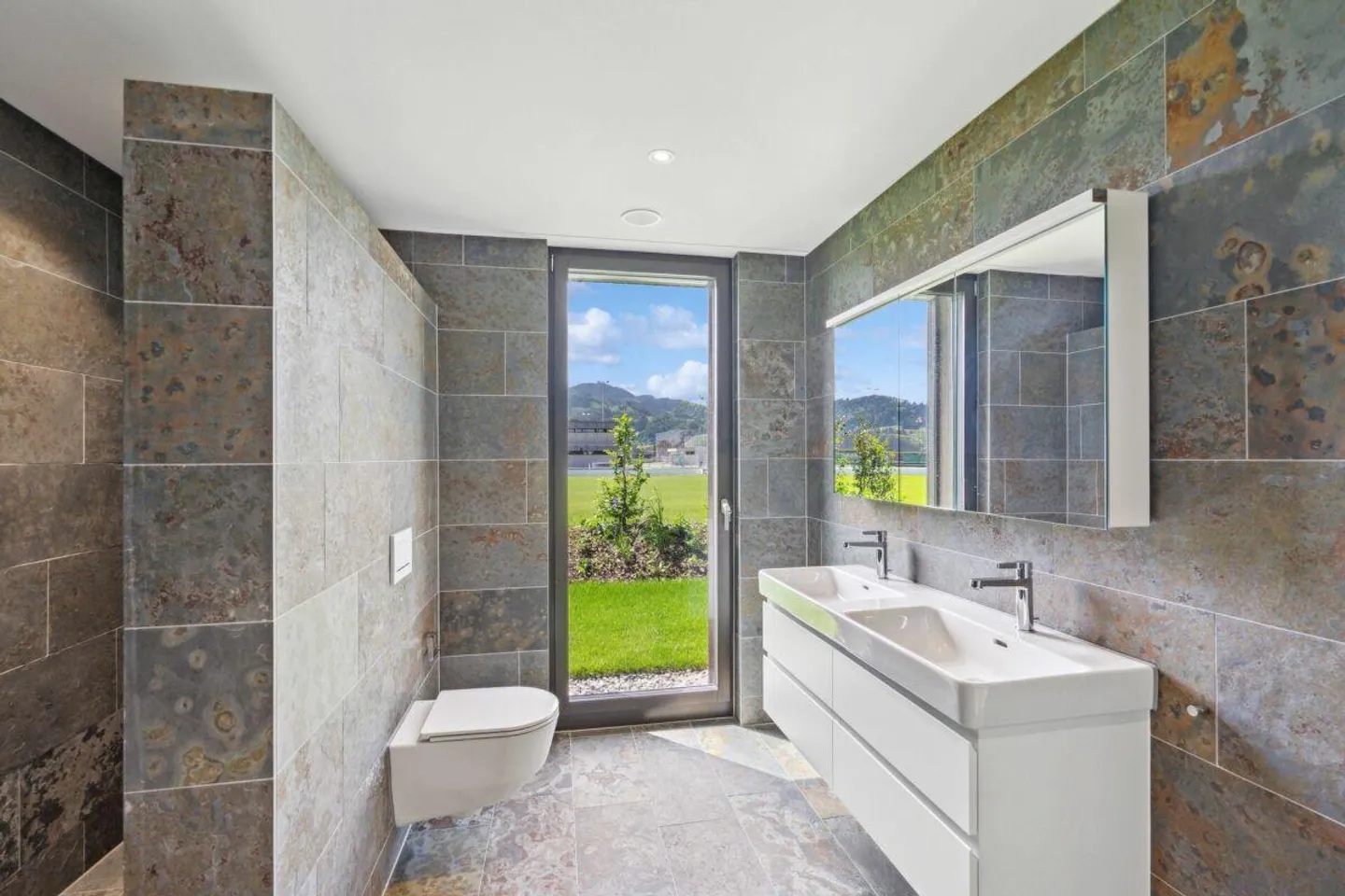 Living with a view of the vineyards of Berneck - Emseren Development, Au - Photo 7 of 13