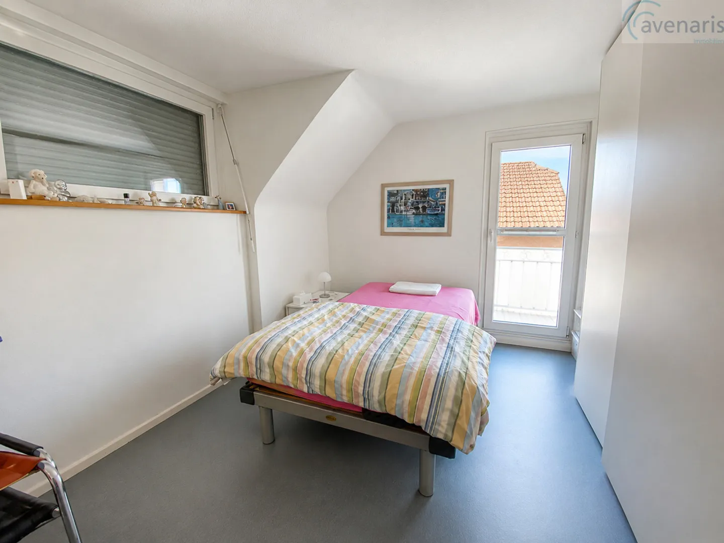 Charmantes Doppeleinfamilienhaus mit Garten - Foto 9 von 17
