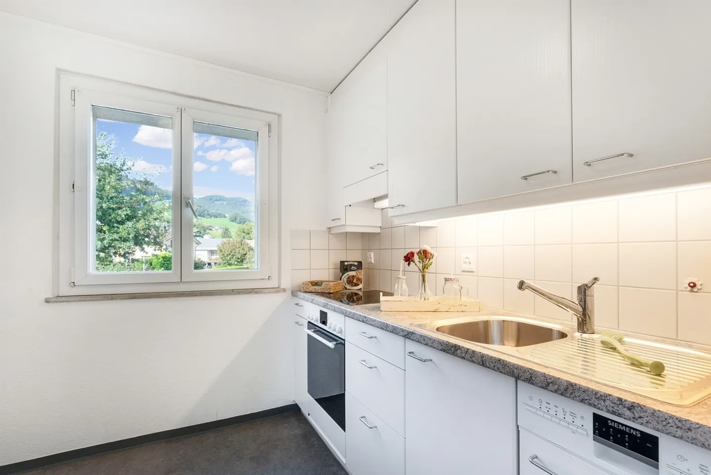 Appartement à louer - Photo 3 sur 9