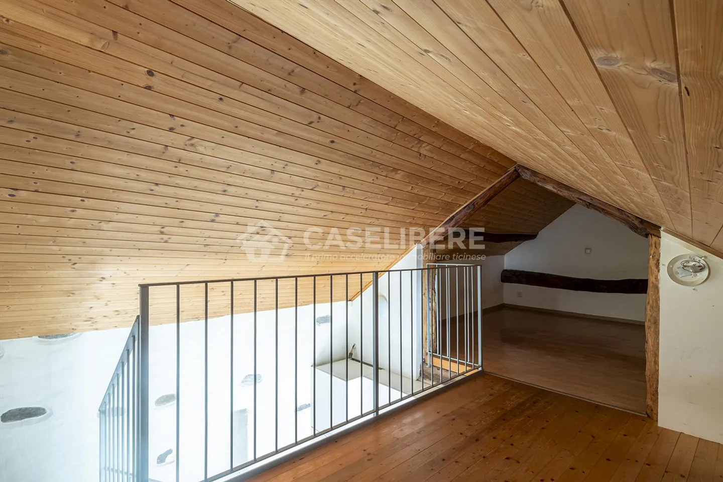 INDEPENDENT TICINESE HOUSE IN SOLDUNO - Photo 8 of 15