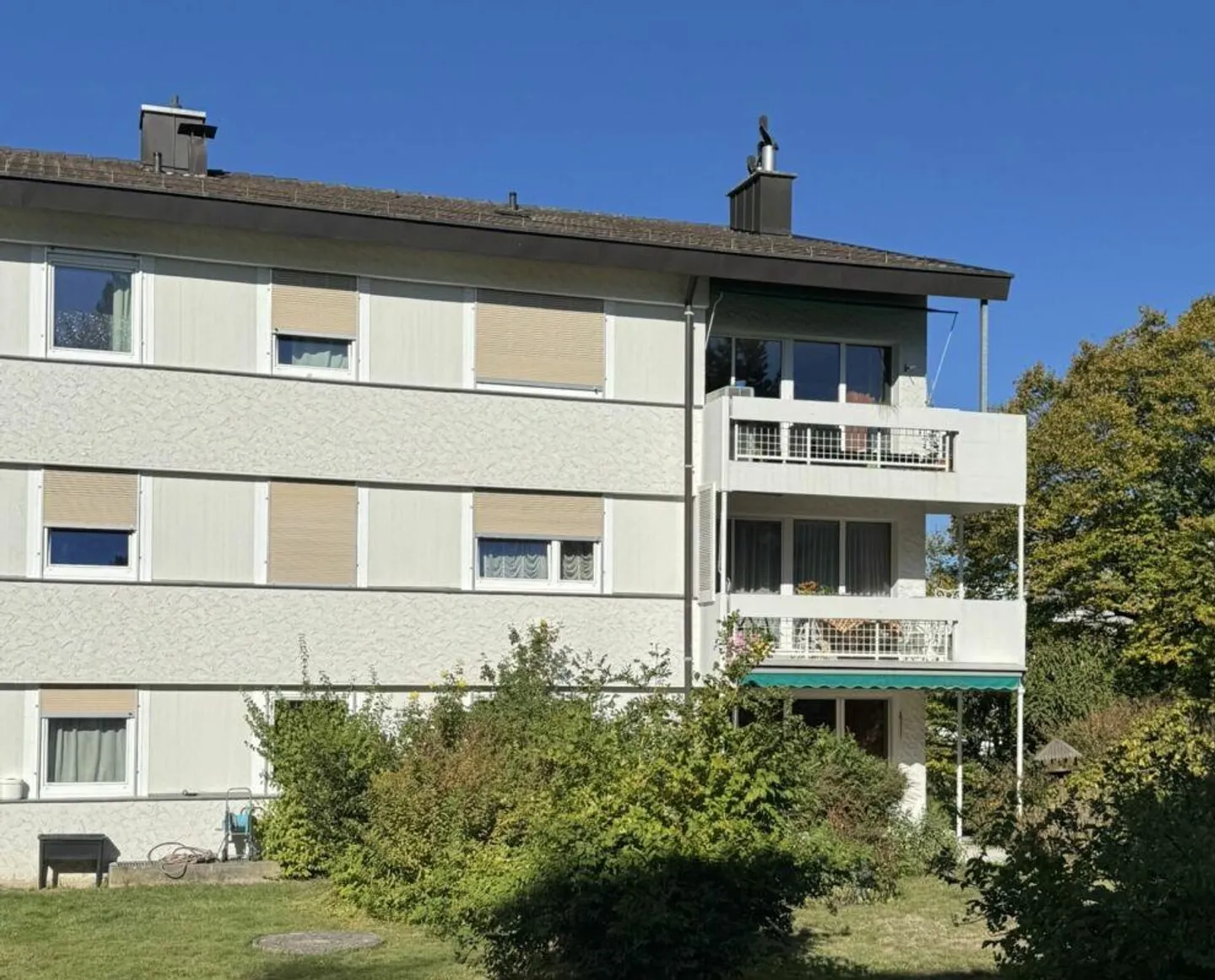 Votre projet - transformer l'ancien en nouveau - appartement de 4 1/2 pièces avec potentiel - Photo 1 sur 9