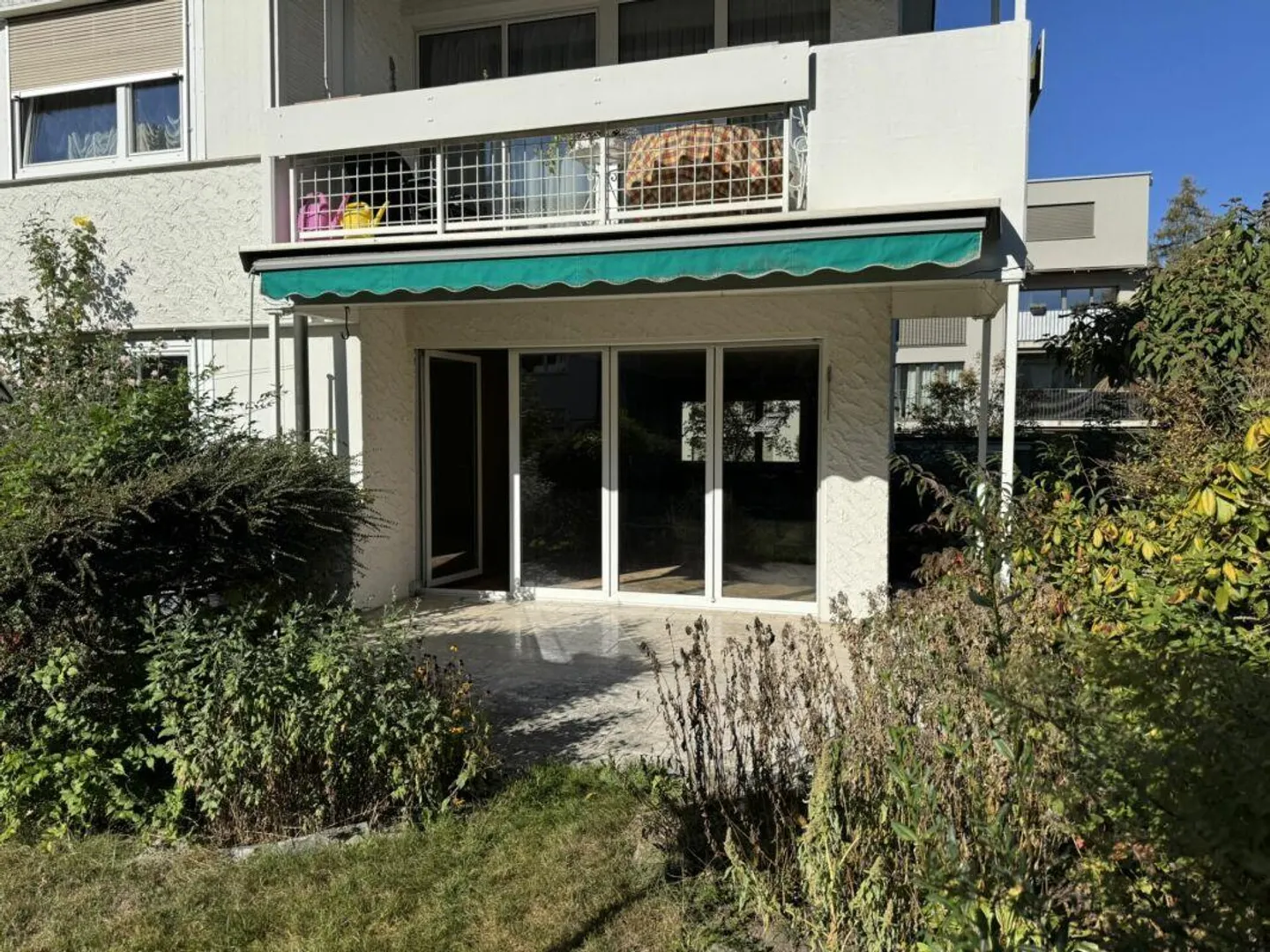 Votre projet - transformer l'ancien en nouveau - appartement de 4 1/2 pièces avec potentiel - Photo 2 sur 9