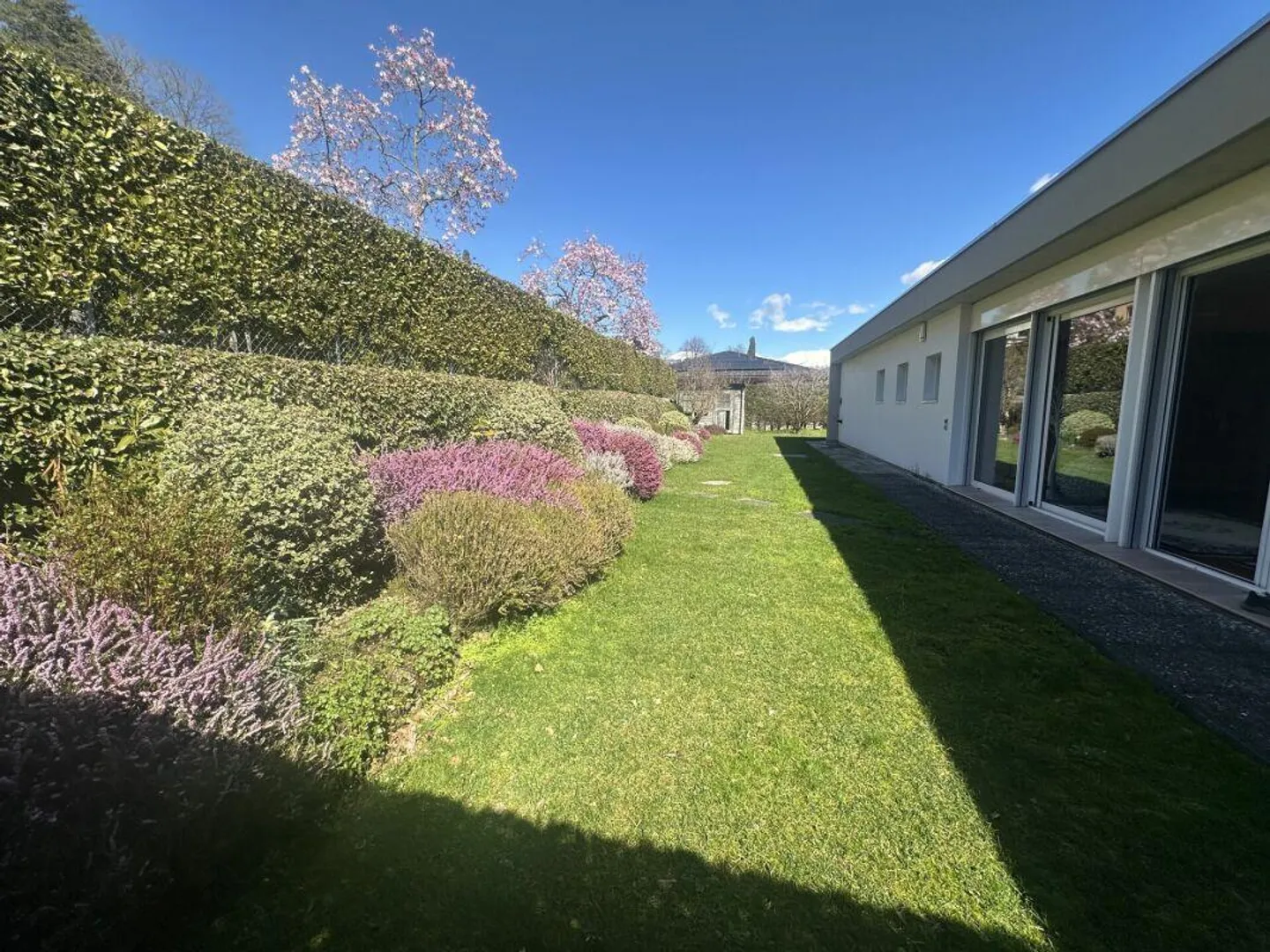 Wunderschönes Apartment mit Terrasse - Foto 10 von 11