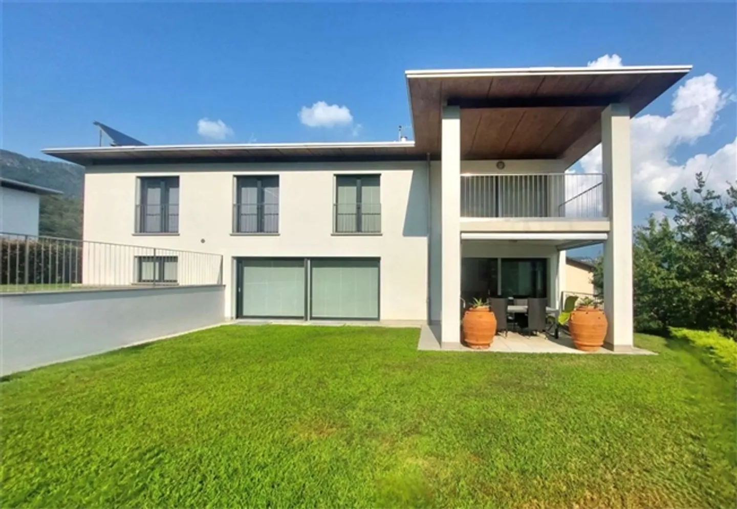 Unique Retreat with Style - Ideal for Families - Photo 2 of 14