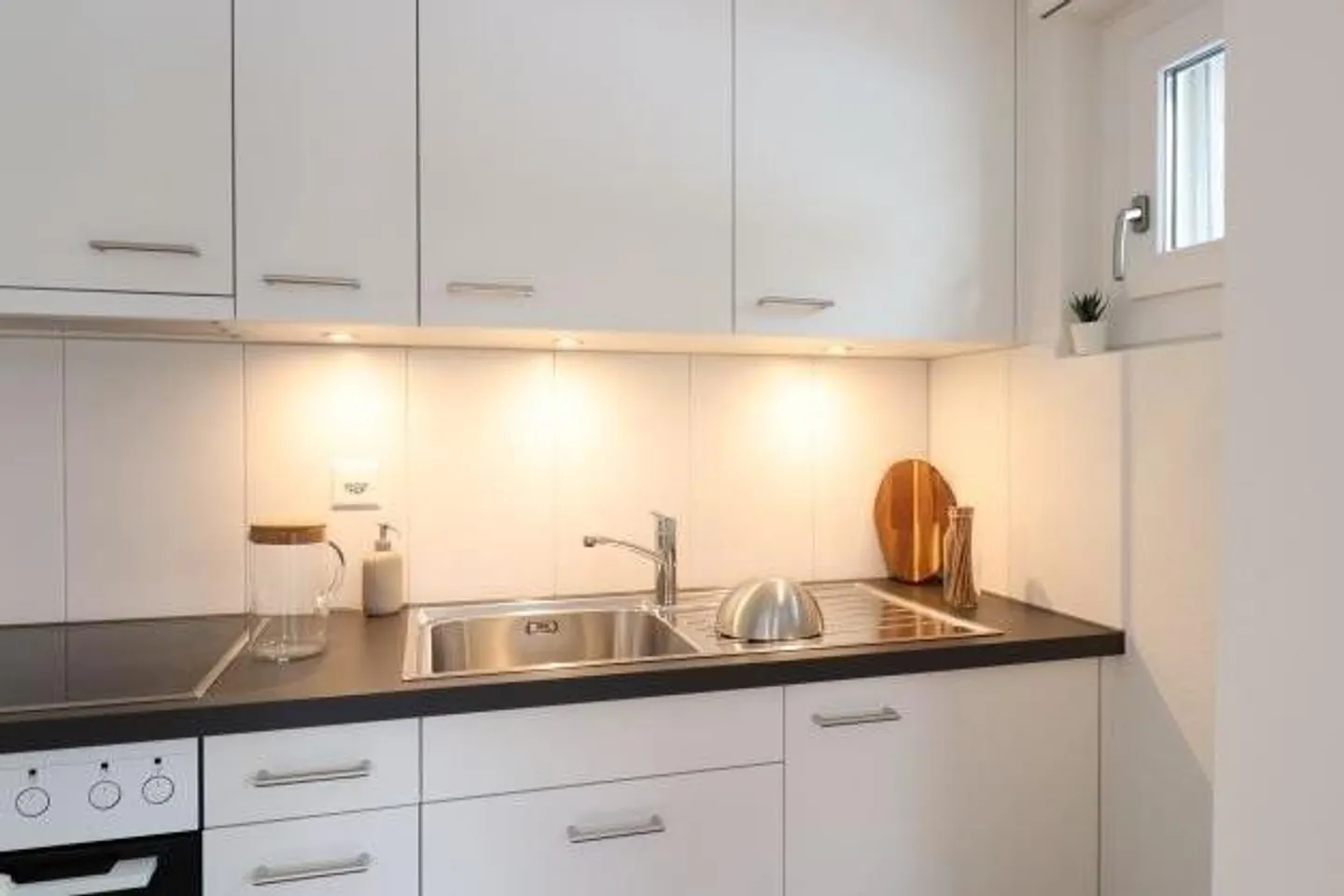 «Neu sanierte Wohnung!» - Foto 2 von 6