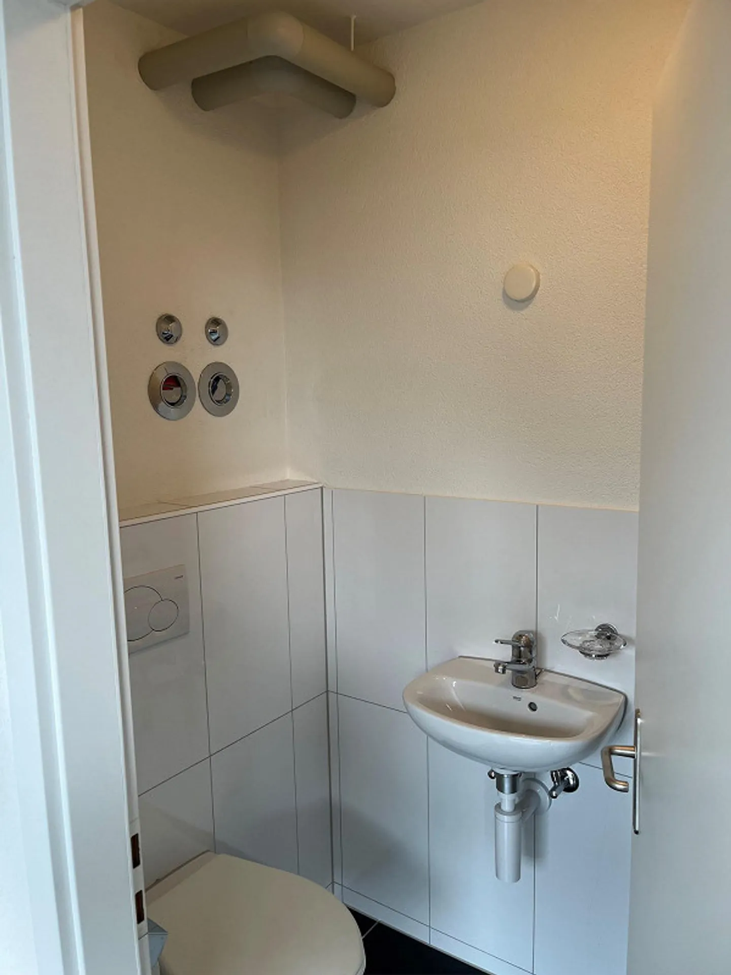 Lavora dove è ideale: il tuo nuovo spazio ufficio! - Foto 5 di 8