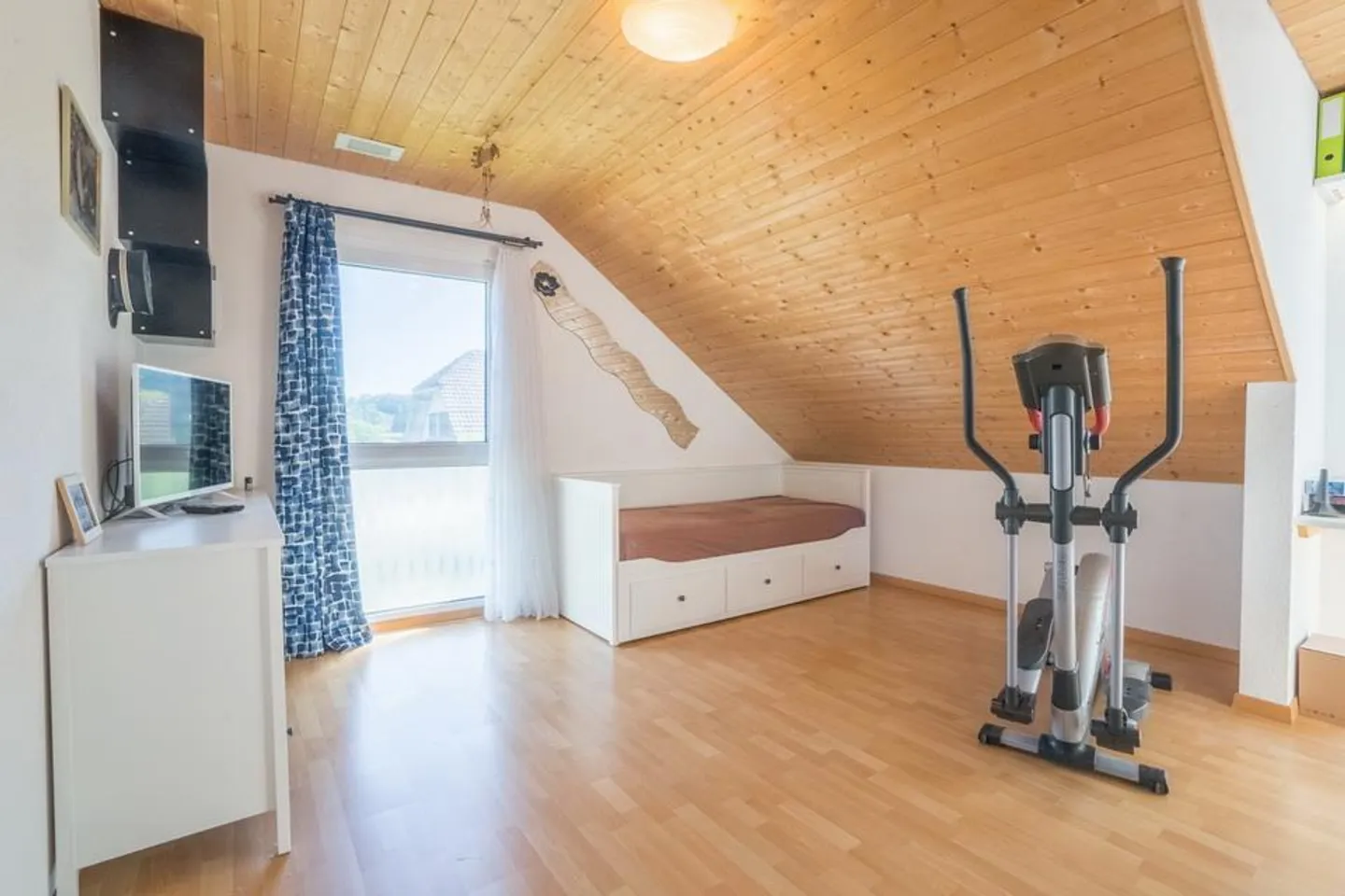 Maison individuelle de 5 1/2 pièces - Photo 6 sur 11