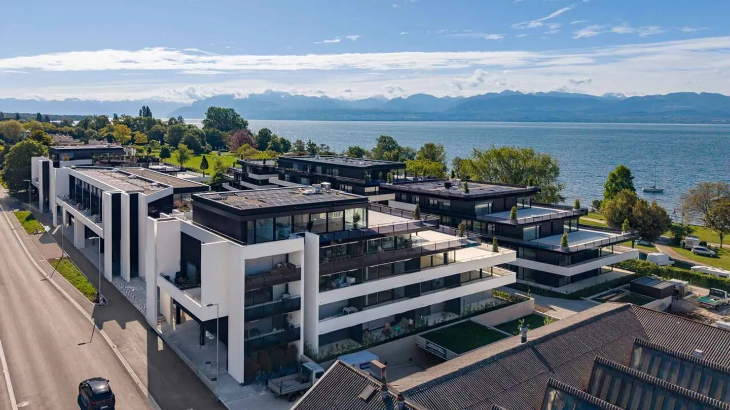 New luxury apartment - 4.5 room corner unit with 164m² terrace - Photo 11 of 11