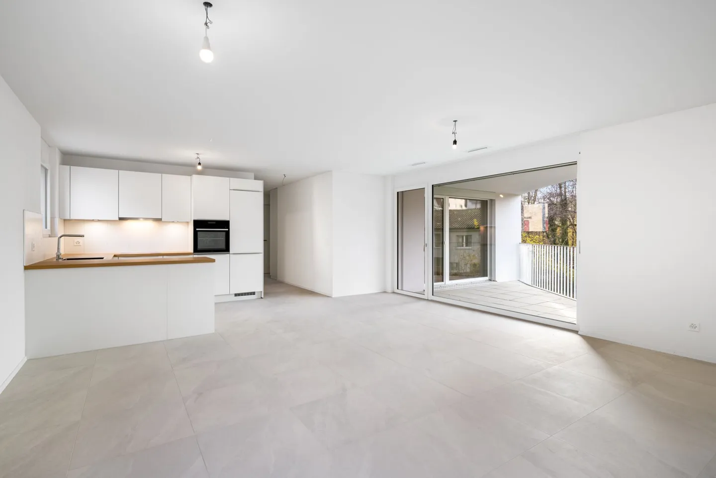 FIRST RENTAL - ZentrumSeon² - Photo 7 of 21