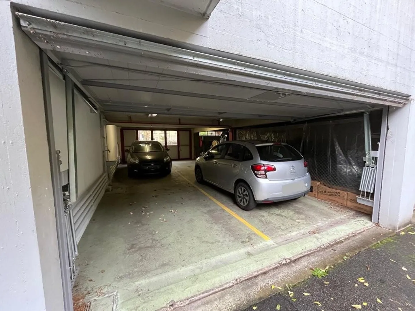 Posti auto in affitto nel quartiere di Weissenbühl! - Foto 2 di 2