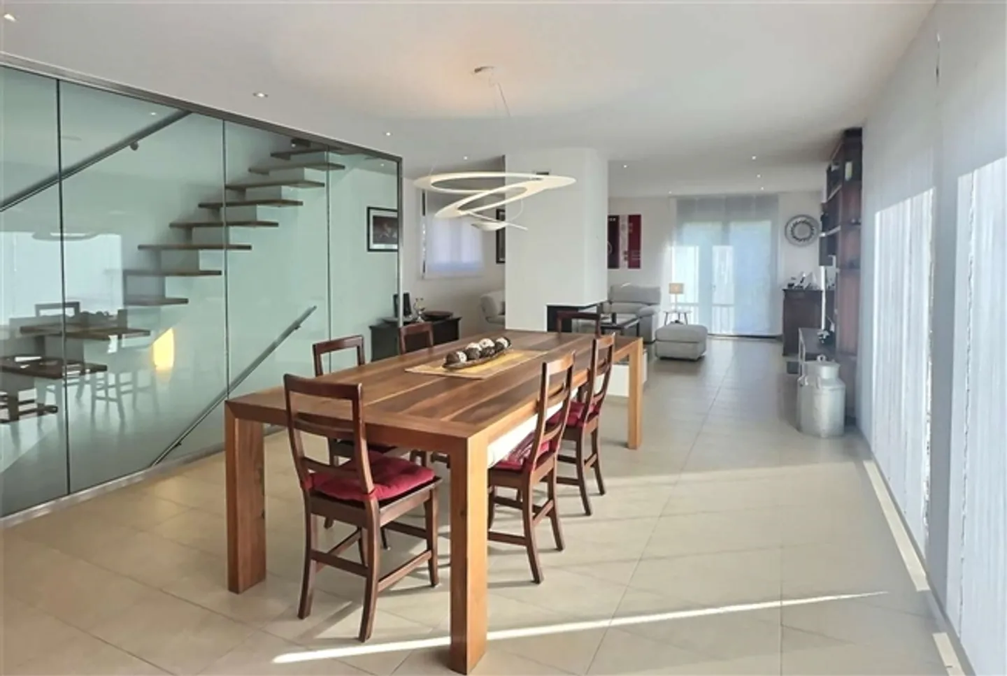 Unique Retreat with Style - Ideal for Families - Photo 6 of 14