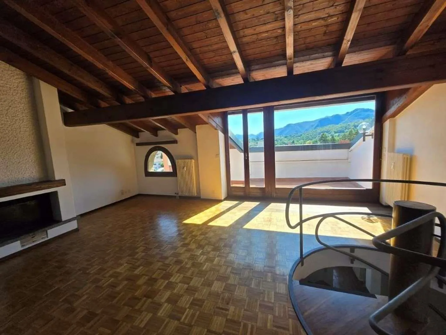 Agno, Affitto Duplex 5 Camere con Terrazze - Foto 1 di 13