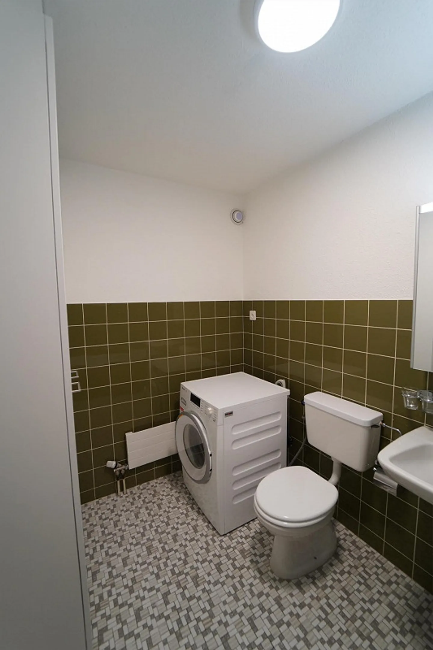 Living in a central location with indoor pool access - Photo 8 of 9