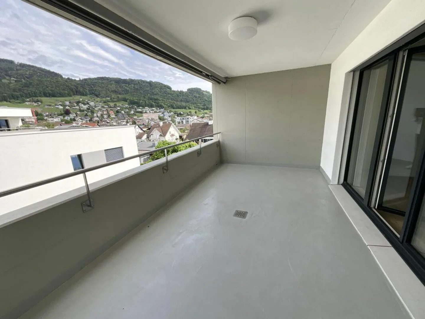 2.5 Room Apartment in Loft Style - Photo 8 of 12