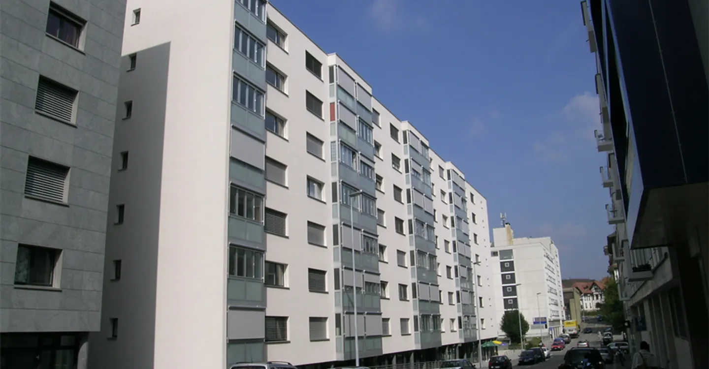 SPAZIO COMMERCIALE - DEPOSITO - Foto 1 di 2