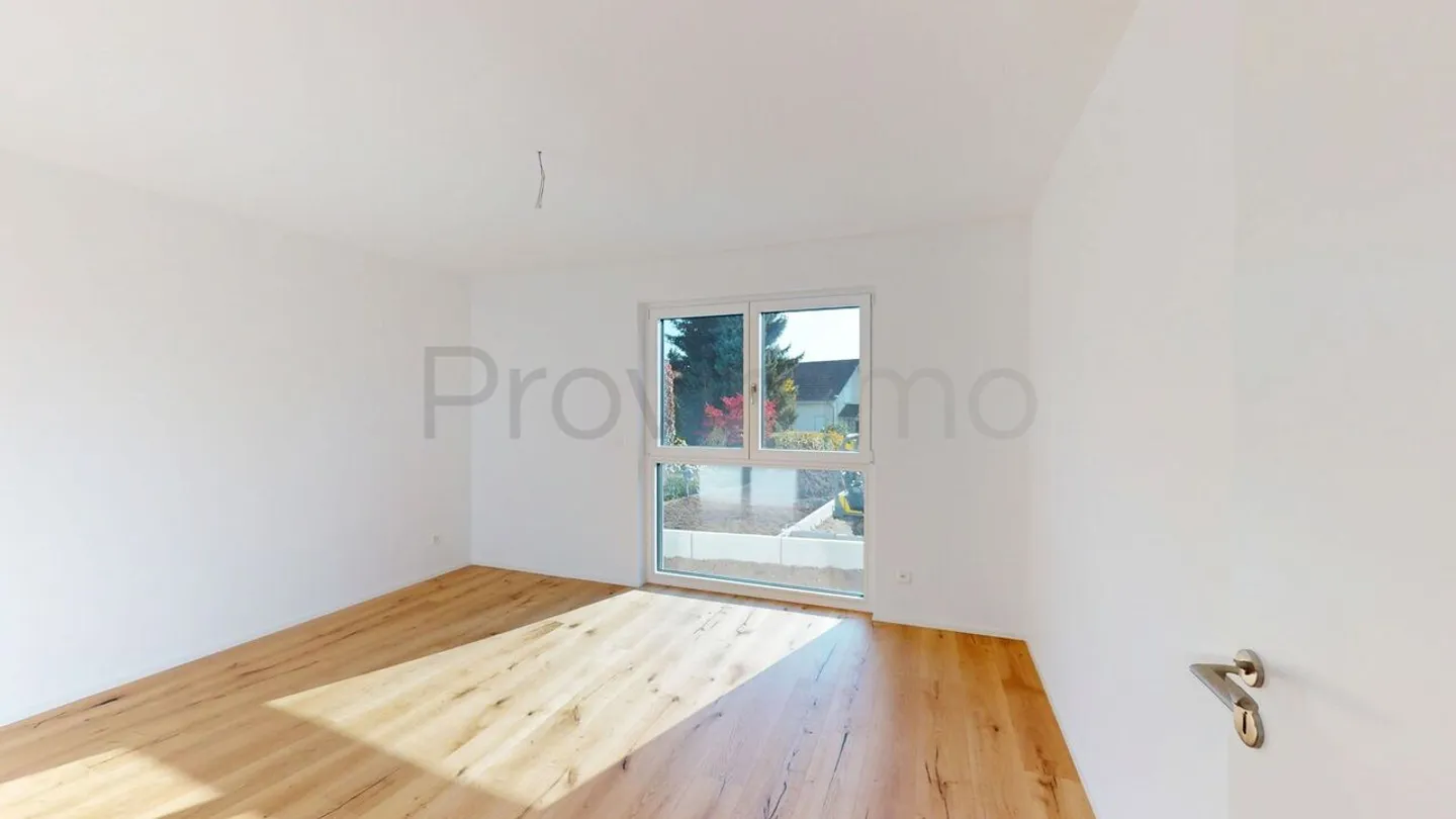 Energy-efficient garden apartment with open, bright living environment - Photo 10 of 13