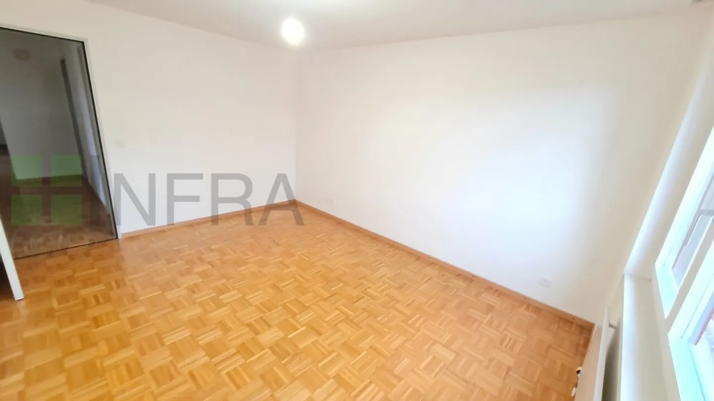 Appartamento 5.5 stanze al piano terra - Foto 12 di 13