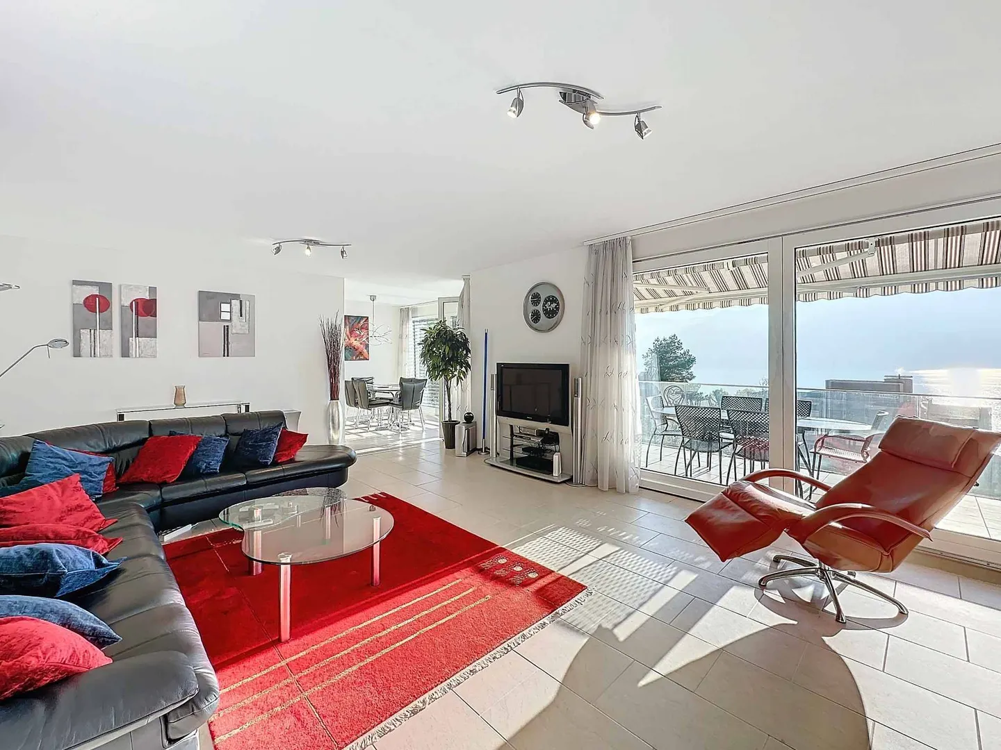 Appartamento Stupendo con Vista Lago - Foto 3 di 12