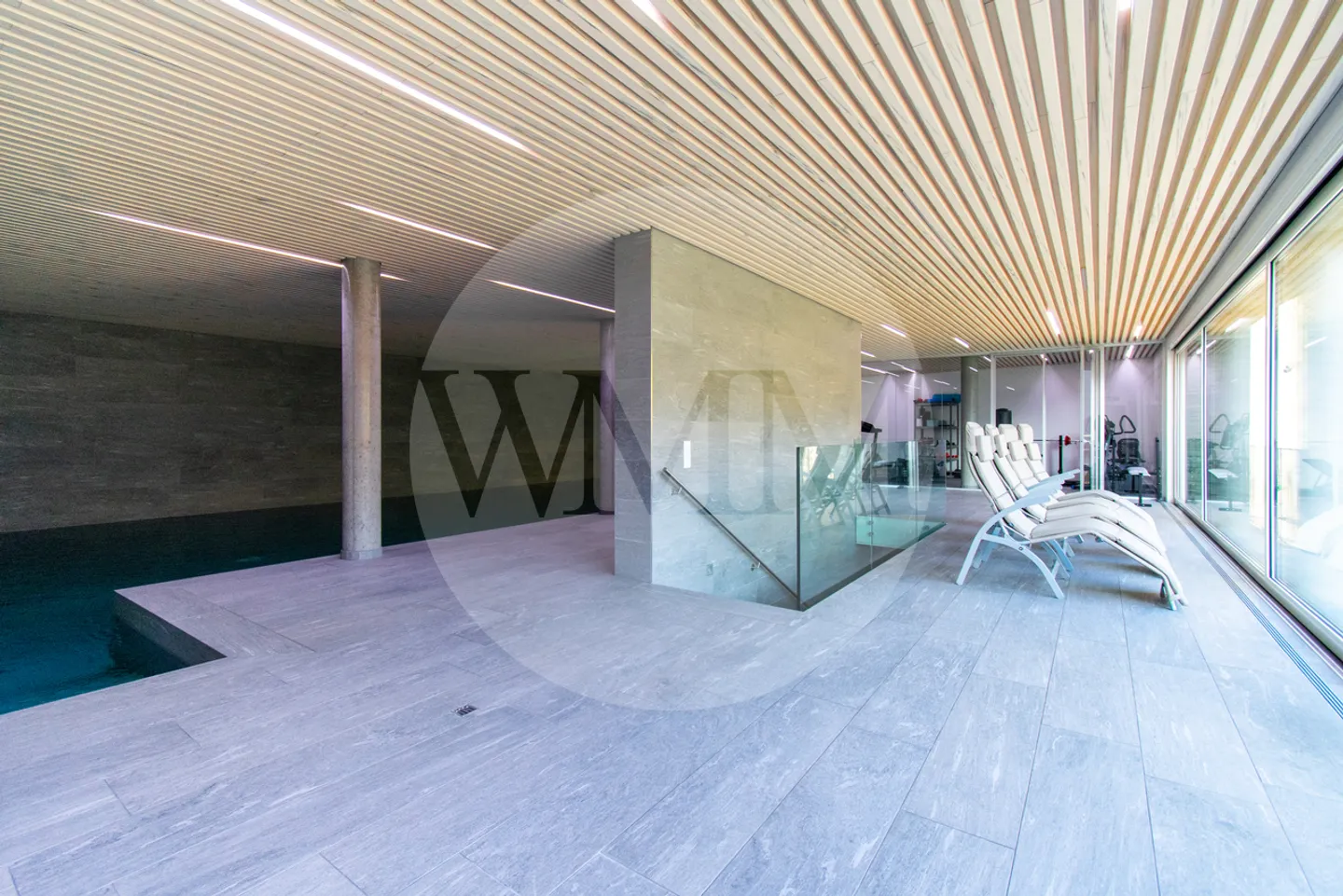 Appartamento di lusso esclusivo con jacuzzi e vista mozzafiato sul lago - Foto 20 di 25