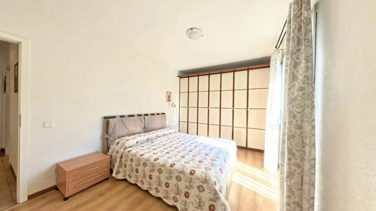 Modernes Apartment mit Schlossblick - Foto 8 von 12